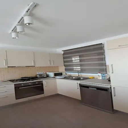 Apartment 2+1 In Cyprus Thalassa