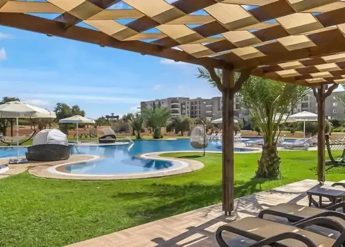 2+1 In Cyprus Thalassa